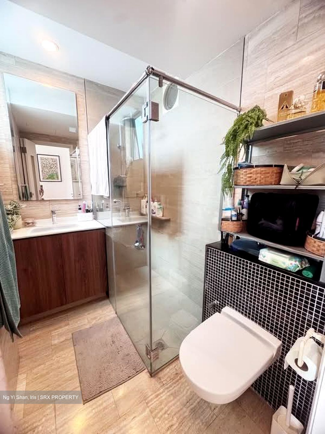 Emily Residence (D9), Apartment #589346711